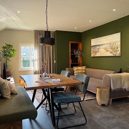 It Gasthus Apartman Baaiduinen Kültér fotó